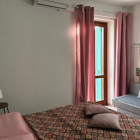 Assaje Guestroom 3* 올비아