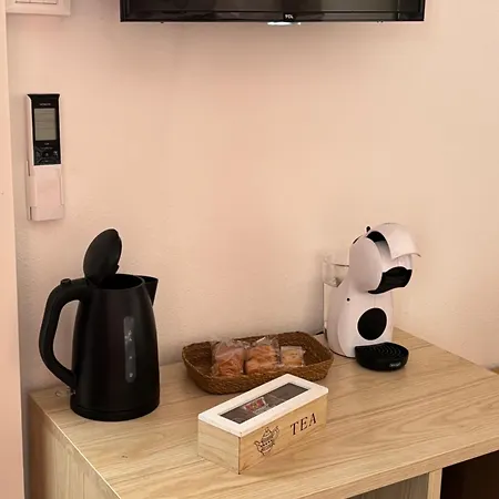 Assaje Guestroom ベッド・アンド・ブレックファスト オルビア