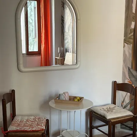 Assaje Guestroom 올비아