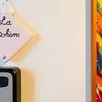Assaje Guestroom