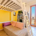 Assaje Guestroom 3* Ольбия