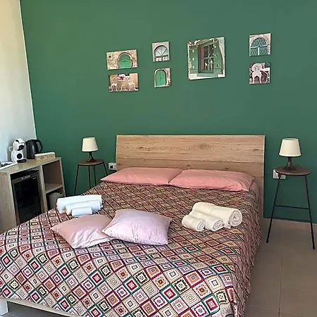 Assaje Guestroom Bed and breakfast Olbia